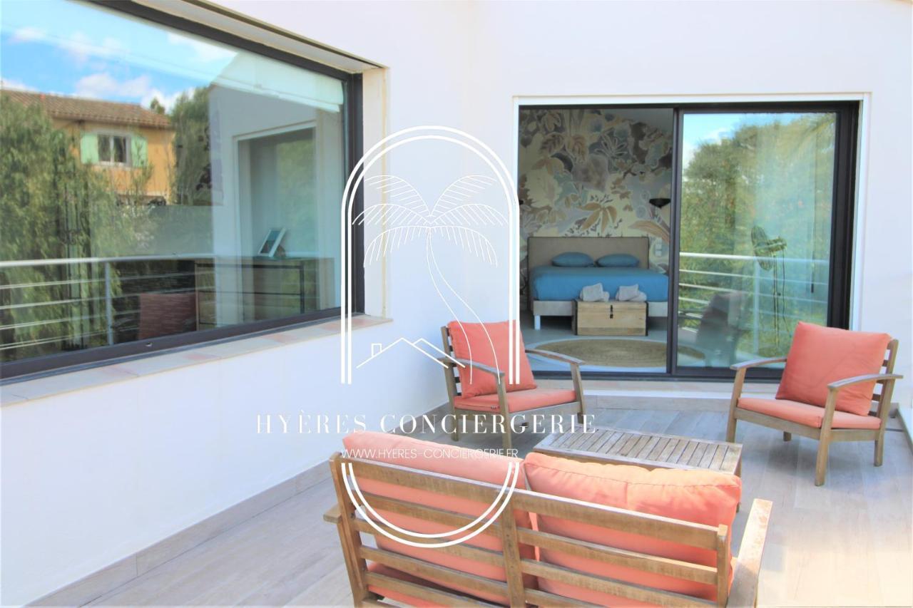Villa l'Arbanaise vue mer/piscine presqu'Ile Giens Hyères Eksteriør bilde