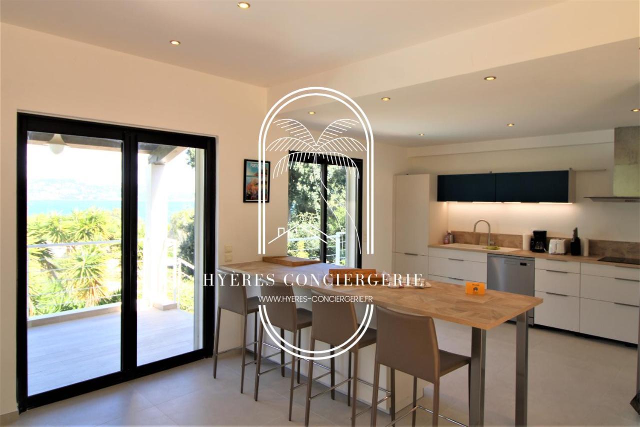 Villa l'Arbanaise vue mer/piscine presqu'Ile Giens Hyères Eksteriør bilde